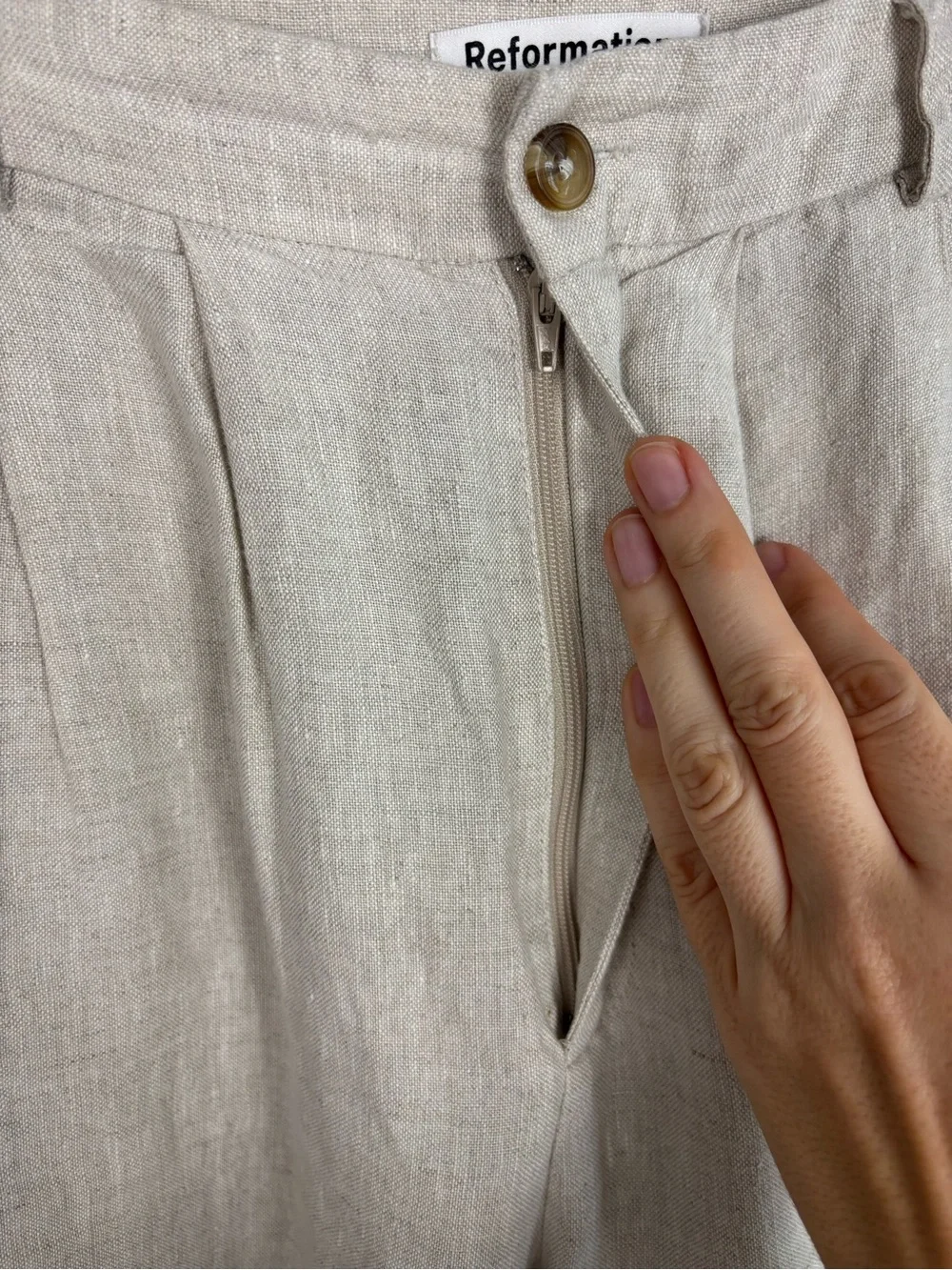 Reformation Mason Linen Pant in Oatmeal Size 0